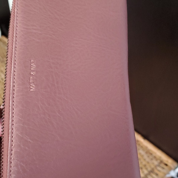 Matt & Nat Central Wallet - Picture 4 of 4